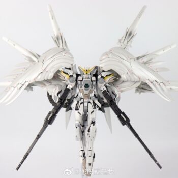 Daban 8827 Wing Gundam Snow White Prelude | Daban | 1/100 Preorder