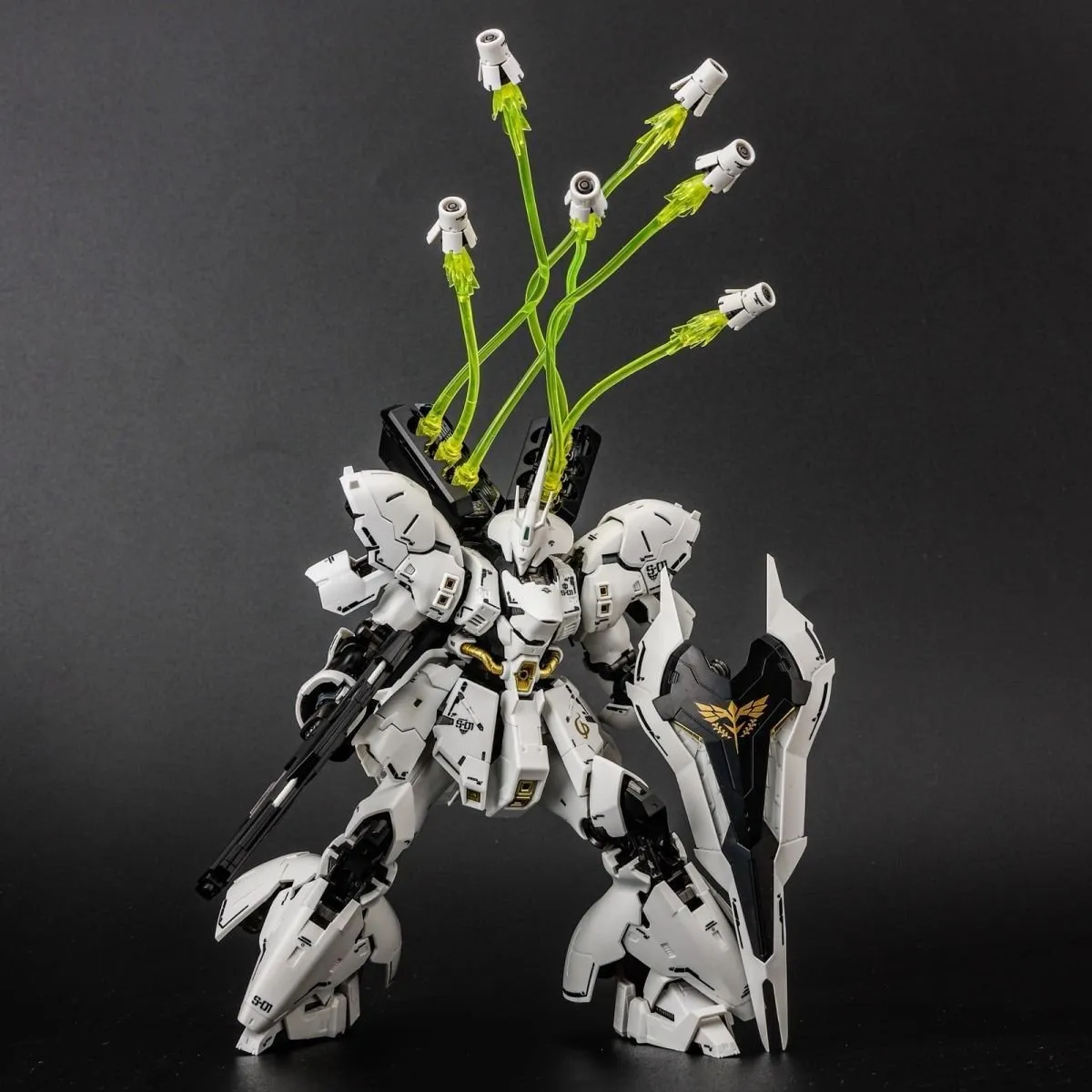 RG Sazabi [White] | Star | 1/144 Preorder