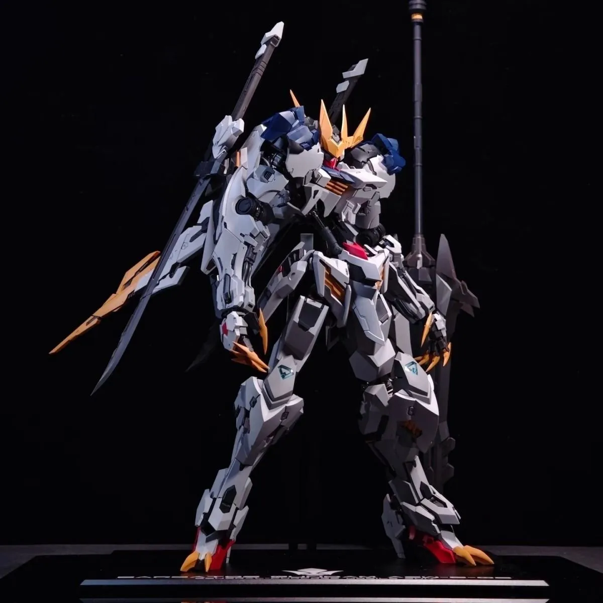 Wolf King Gundam Barbatos Lupus Rex (Metal Frame Edition) | Wolf Technology | 1/100 Scale Model Kit Preorder